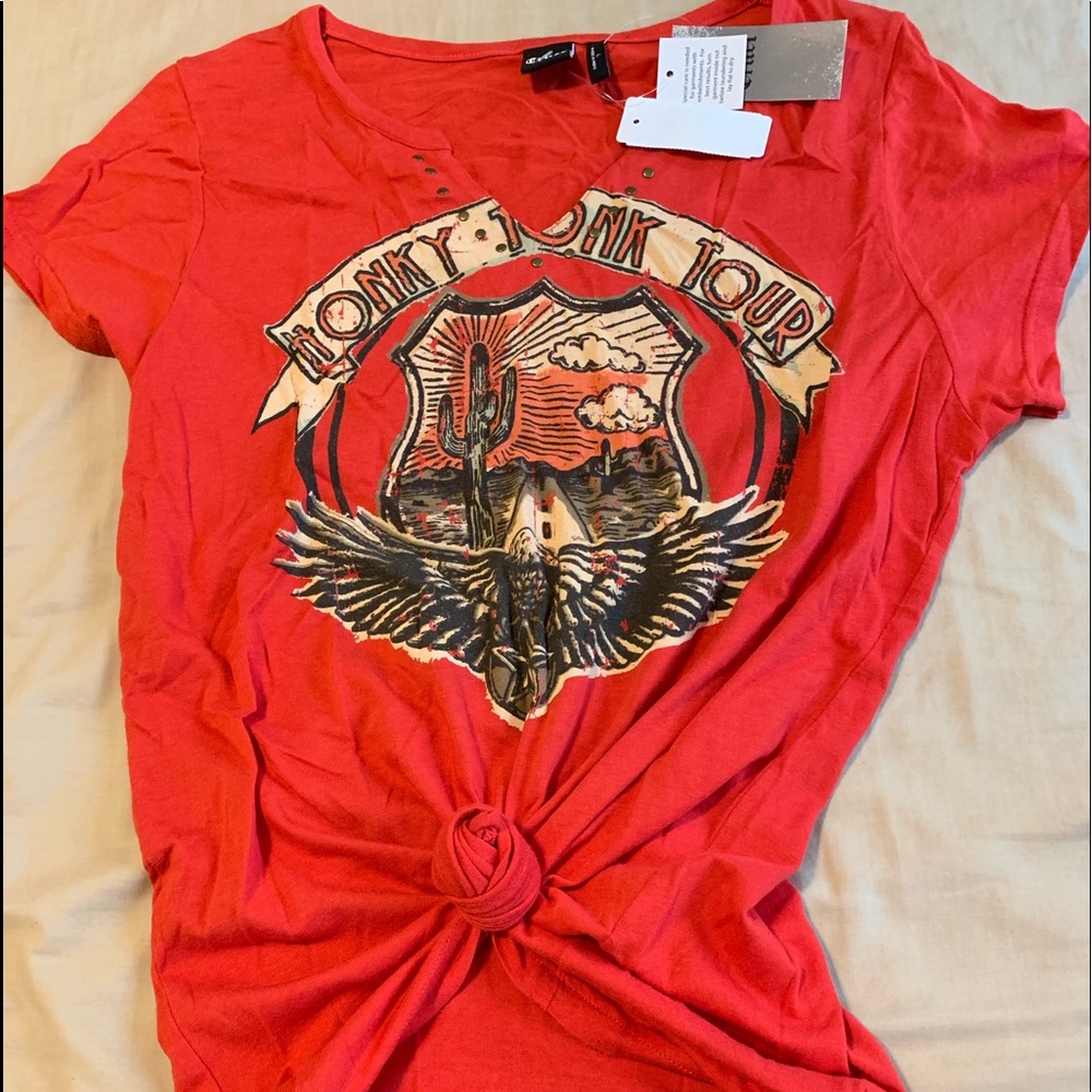 Cruel girl graphic tee